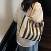 Strohtasche Damen Strandtasche Schultertasche Gewebte Tasche Pendler Große Kapazität Tragetasche