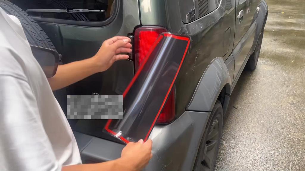 Car Rear Fog Lampshade Cover Lamp Protective Decoration Taillight Cover For Suzuki Jimny 2007-2017 Smocked Black Car Exterior Accessories