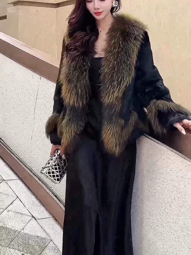 Fur Mid-length Whole Leather Rabbit Fur Coat White Goose Down Lining Raccoon Fur Collar New Autumn and Winter Coat