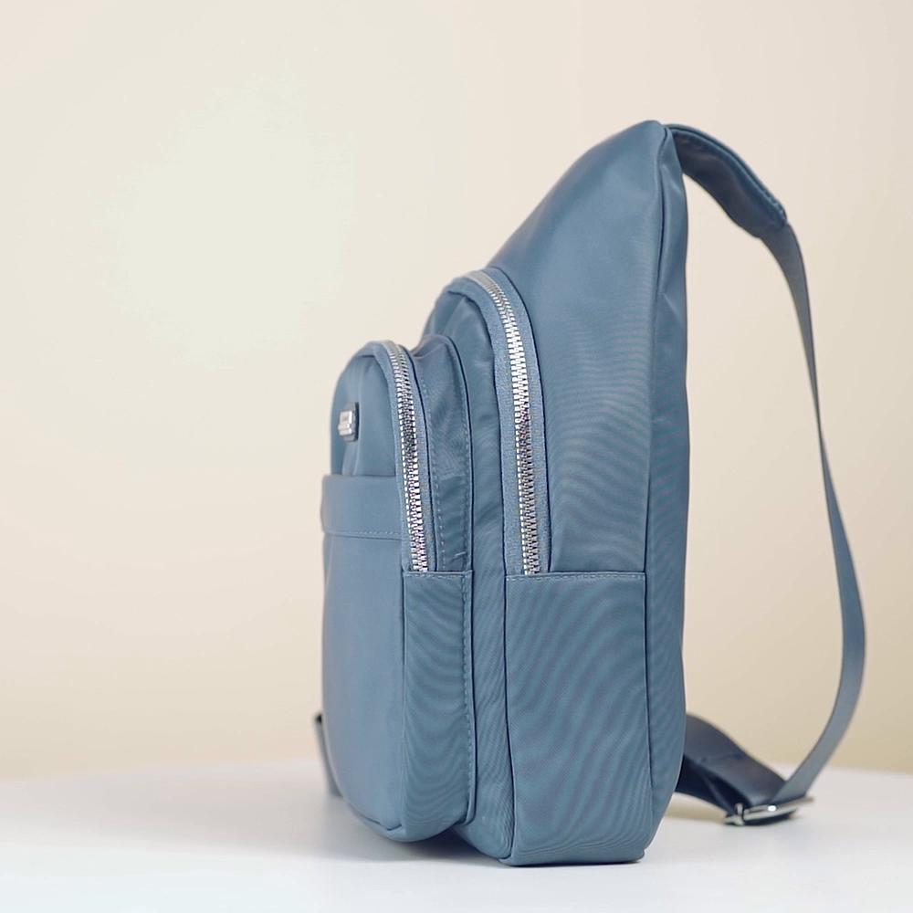 Chest Bag Women's Shoulder Bag Crossbody Bag Sports Multi-Layer Bag