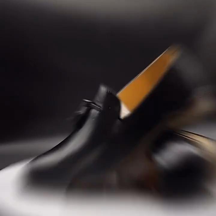 Classic Luxury Vintage Fashion Outdoor Men's Pointed-Toe Business Formal Single Shoes Slip-On Leather Shoes Large Size Men's Shoes Comfortable Shoes