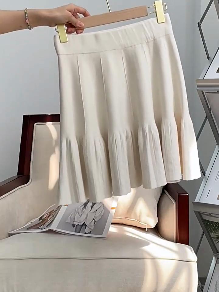 Foreign Elastic Waist Umbrella Skirt Short Autumn and Winter Half Skirt Women High Waisted Knitted A-line Short Skirt Female