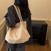 Large Capacity Commuter Bag Retro Women's Shoulder Bag Lightweight Tote Bag