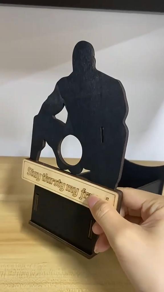 Wine Bottle Holder Sitting Man Wooden Silhouette Beer Display Stand Organizer Rack Home Kitchen Bar Dining Table Desktop Decoration