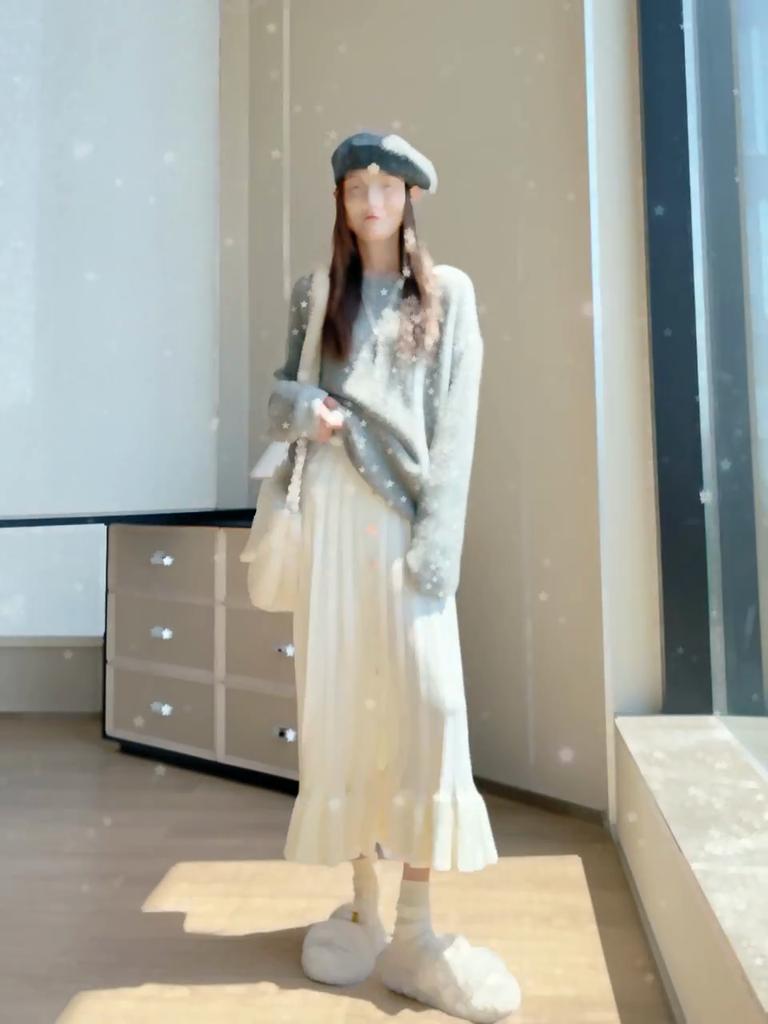 French Style Autumn Winter Women Knitting Skirt High Waist Beige Black Knitted Ruffles Skirt Elegant Feminine Split Ladies' Skirts Womens