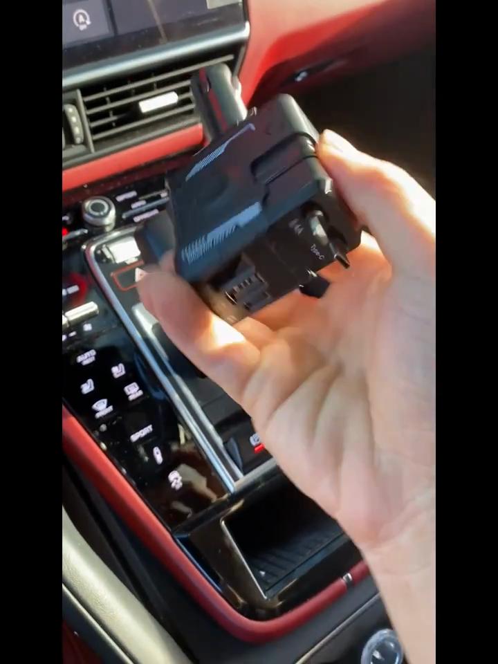 48W Schnelllade-4-Port-USB-Autoladegerät mit 180° drehbarem Kopf - Universelles Schnellladen für iPhone/Samsung/Xiaomi