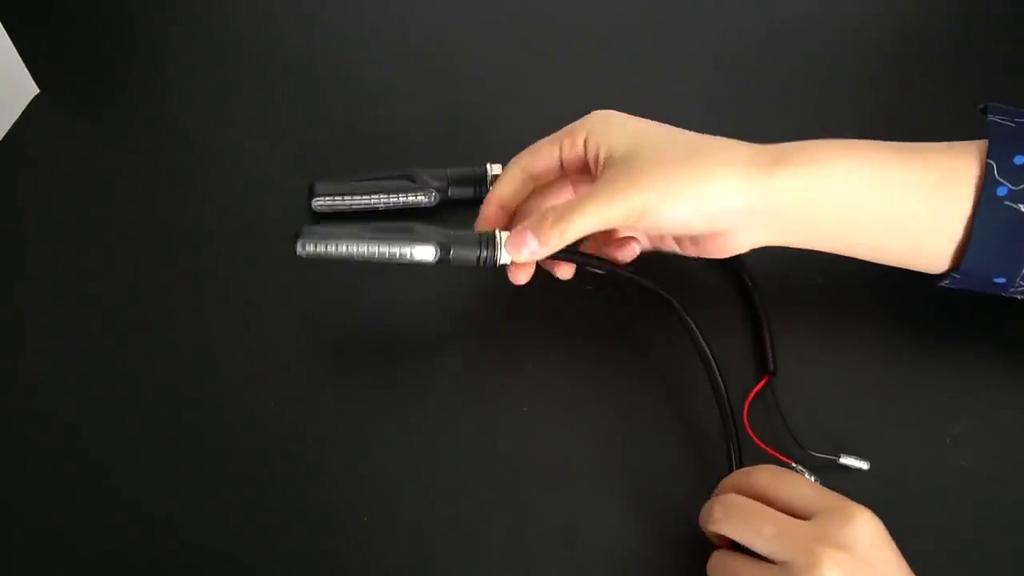 4pcs Motorcycle Turn Sequential Signals LED Blinker Flowing Water Flashing Lights Tail Stop Indicators Turn Signa