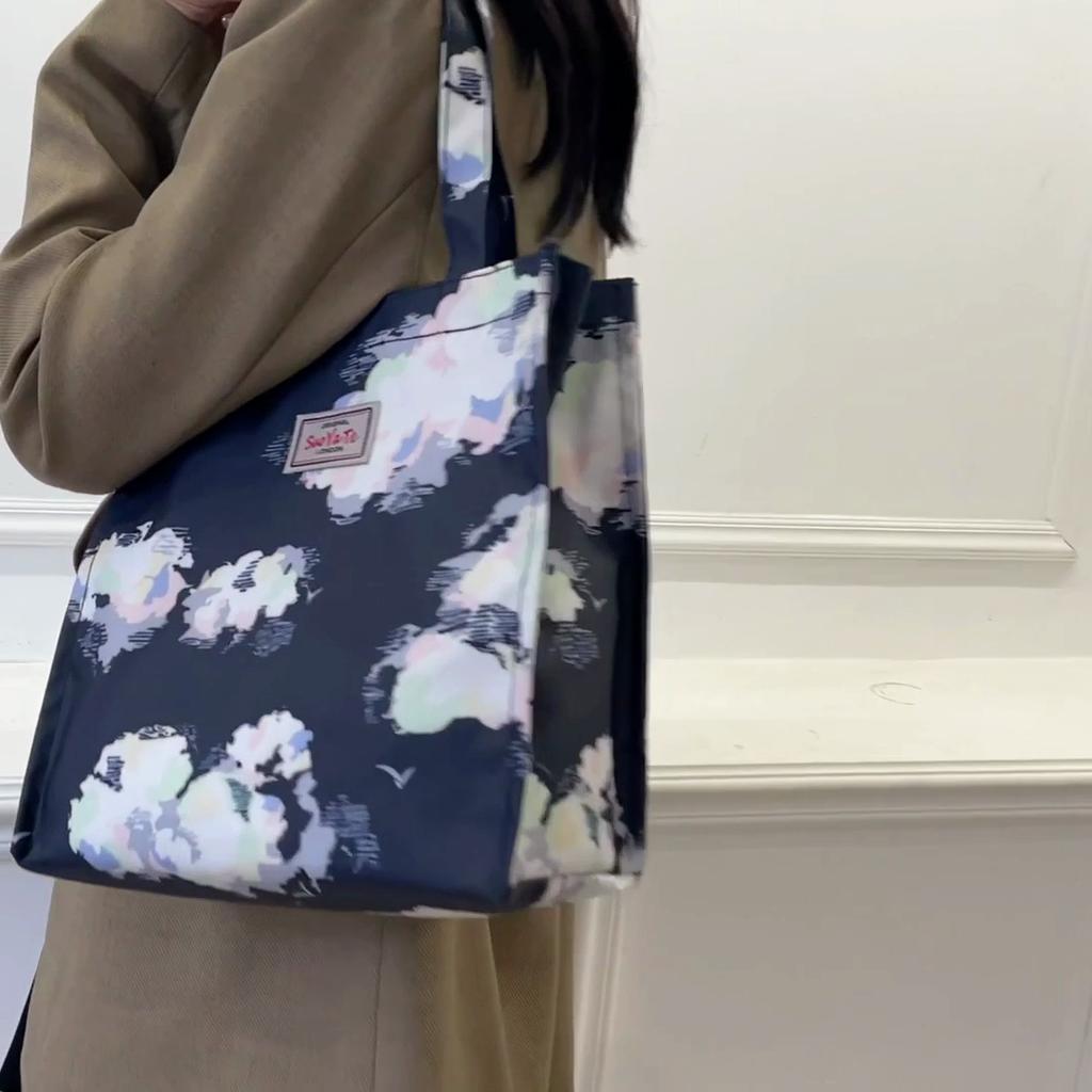 Women's Large Capacity Letter Print Handbag Nylon Shoulder Bag Student Tote Bag