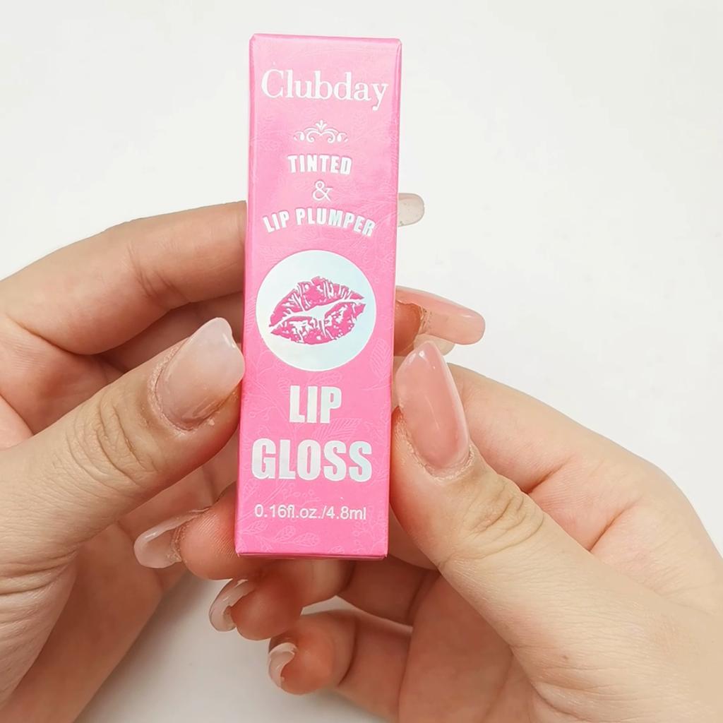 12-color multi-color lip gloss, moisturizing and easy to apply.