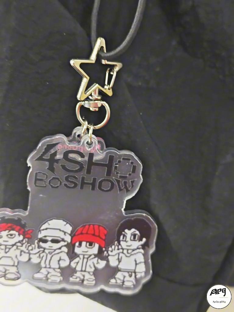 LNGSHOT × ApopGong 4SHO BOSHOW Pixel Acryl Schlüsselanhänger