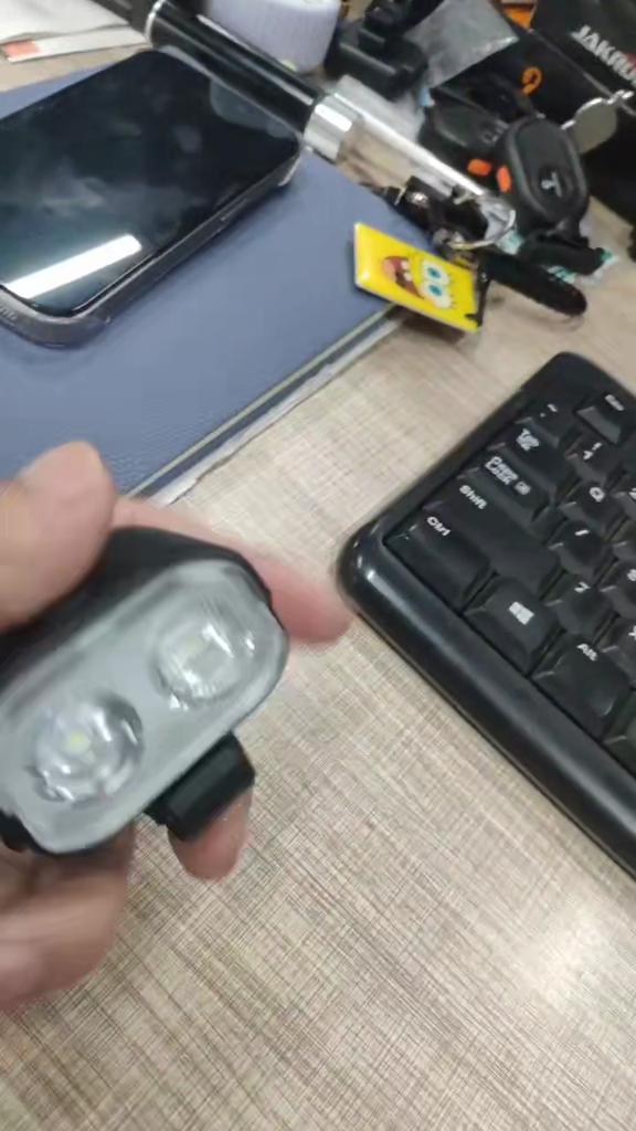 2 In 1 USB 120dB Loud Horn Cycling Flashlight Bicycle With Horn 2000LM Bicycle COB Front Light Rechargeable Waterproof Light