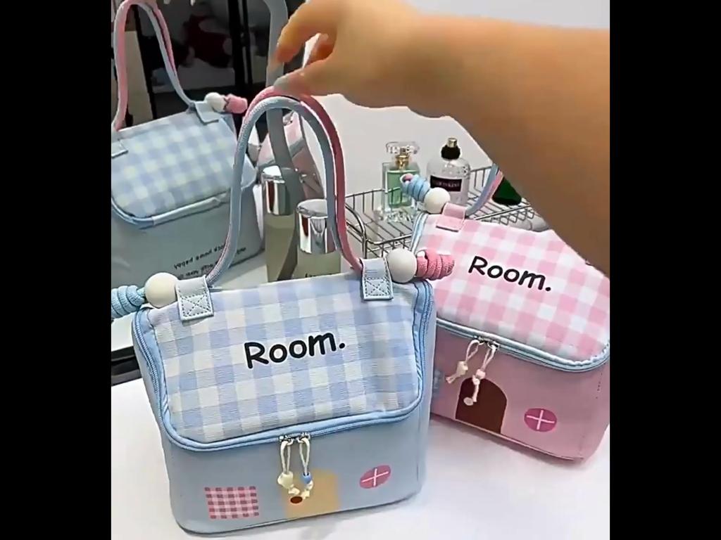 Keerluoke Cute Cosmetic Bag, ID Holder, Travel Document Organizer, Passport Holder, Portable Large Capacity for International Trips